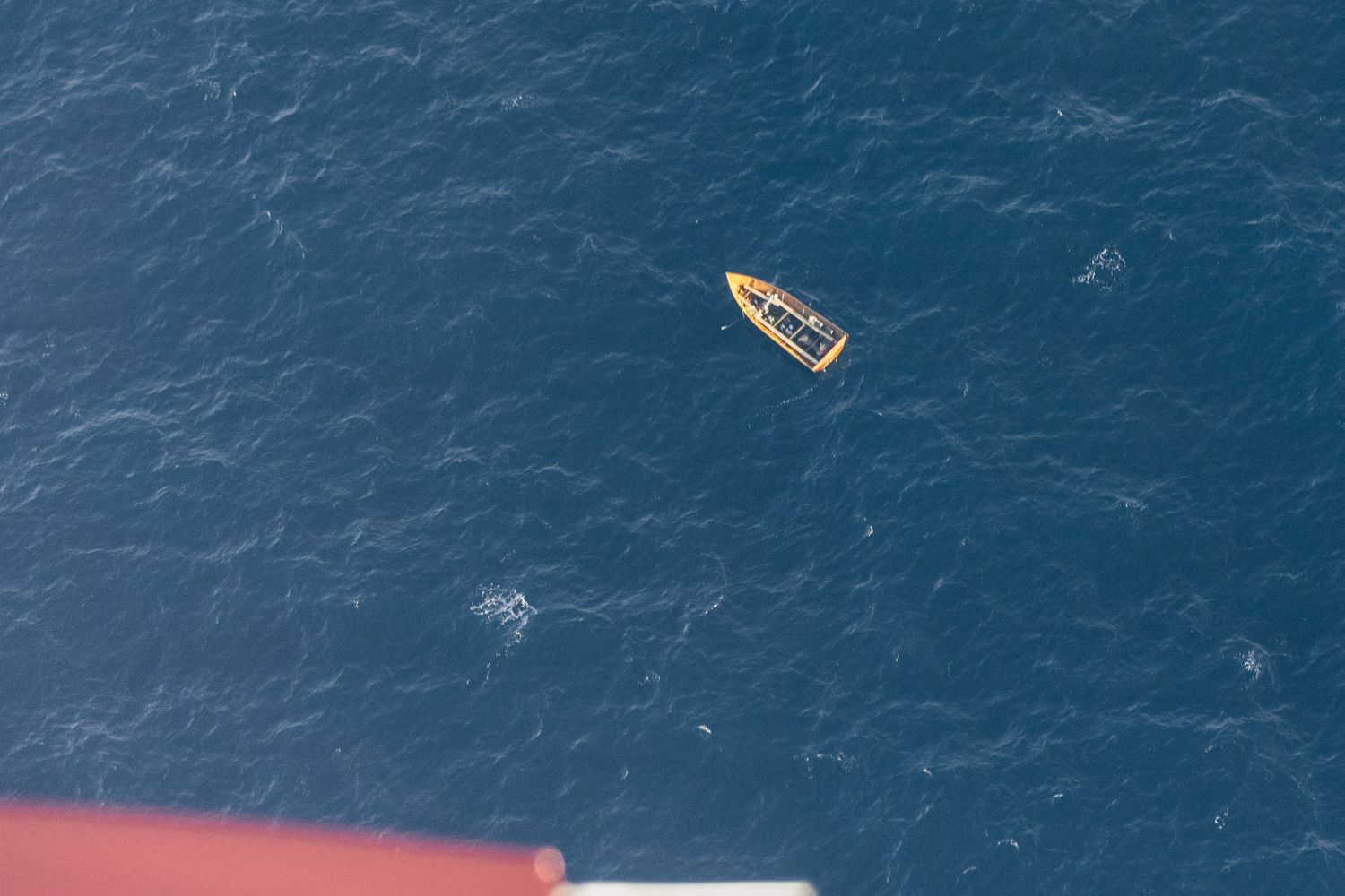 Search-and-Rescue-Einsatz im zentralen Mittelmeer — Bild 3 der Serie